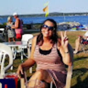 Meet your Posher, Laurel